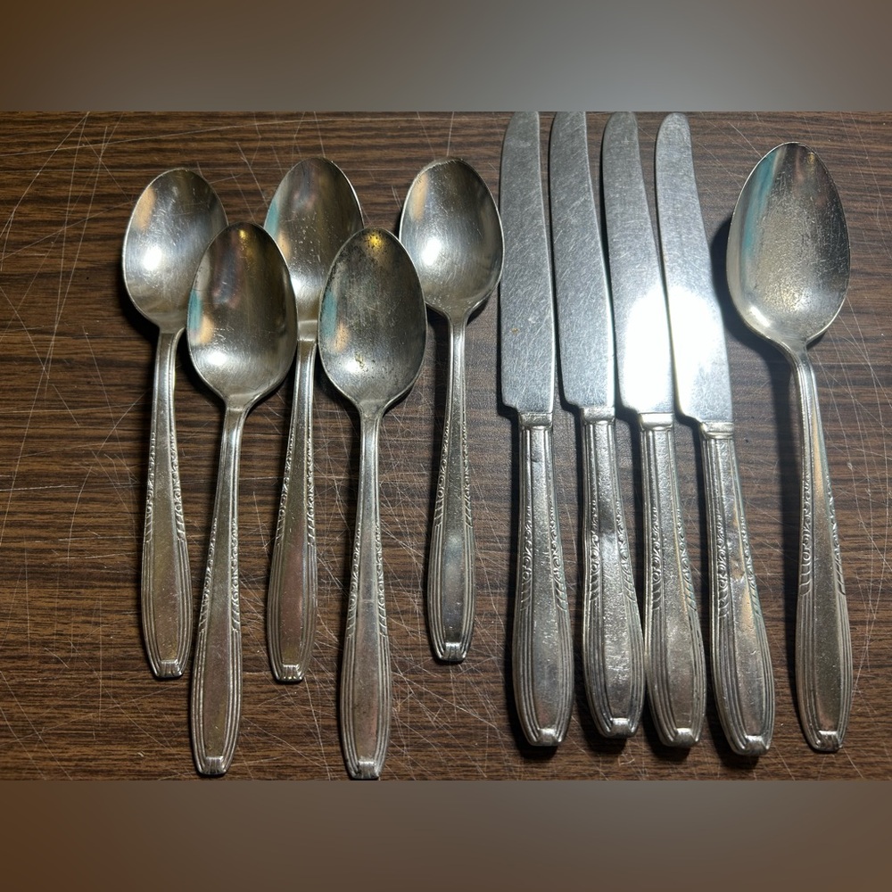 Harmony house Wallace 1944 serenade silverplate flatware
